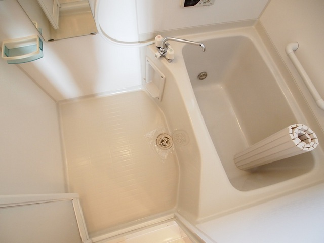 シエラ二上の浴室