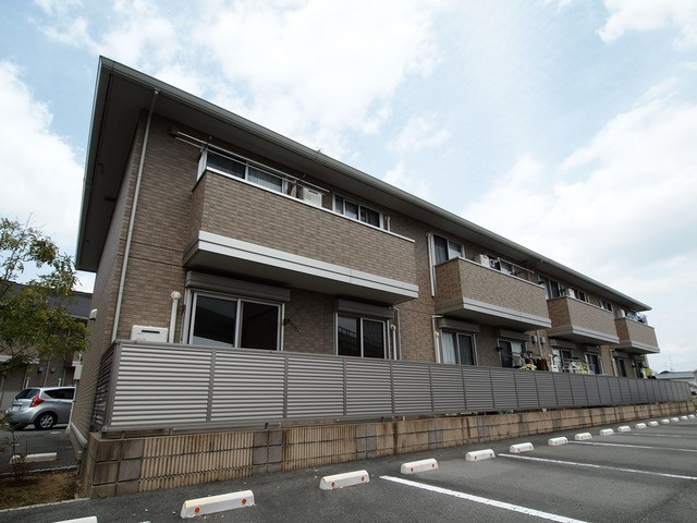 シエラ二上の外観