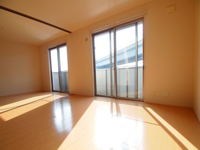 シエラ二上の居間・リビング