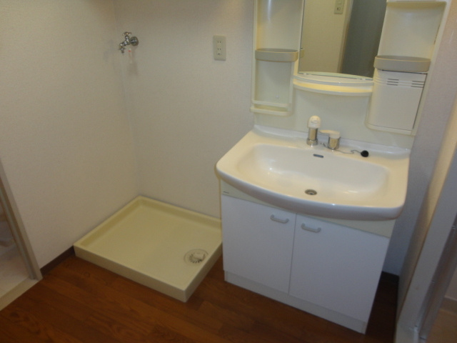 アーバンハイム郡山の洗面所