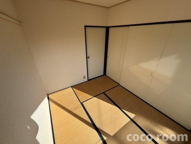 パナハイツ奈良の和室