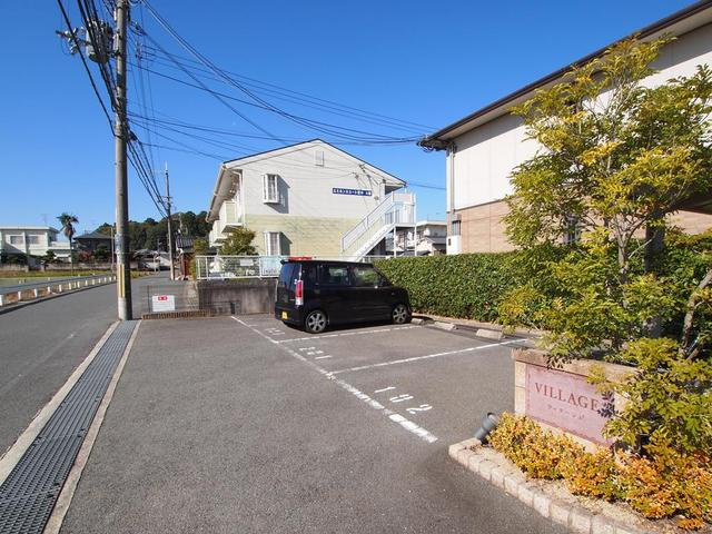 ヴィラージュの駐車場