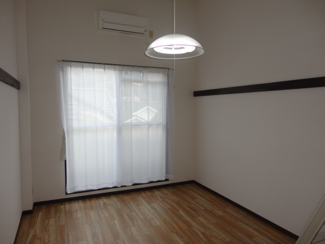 亀井参号館の内装