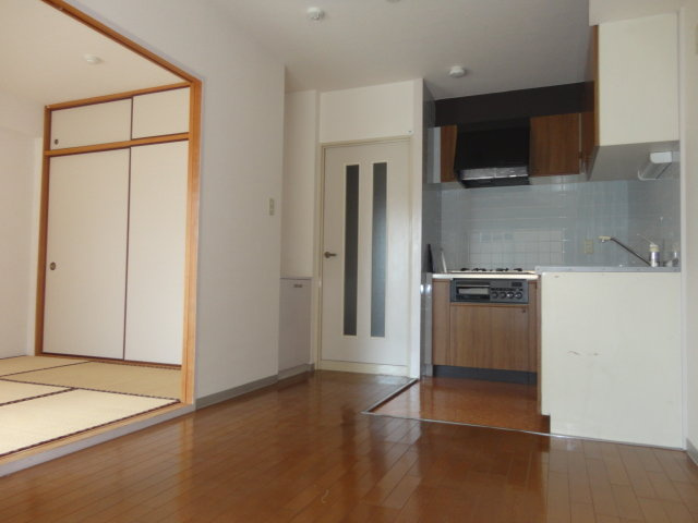 藤ハイツの内装