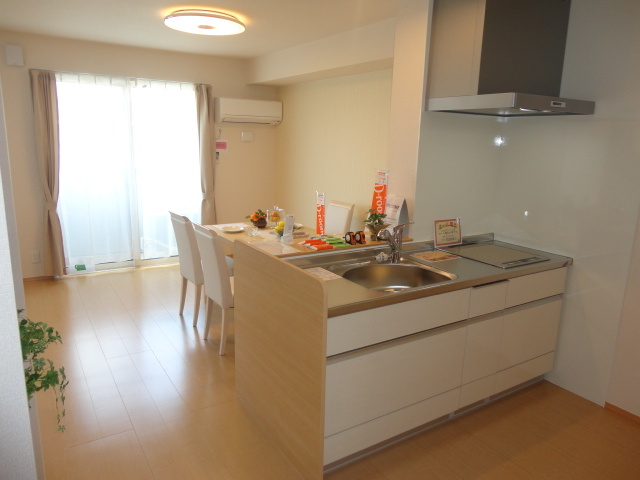 ヴォラーレの居間・リビング