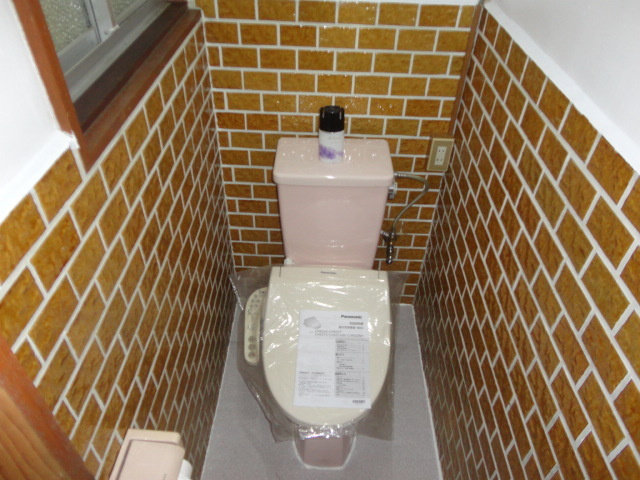 米山台1丁目戸建のトイレ