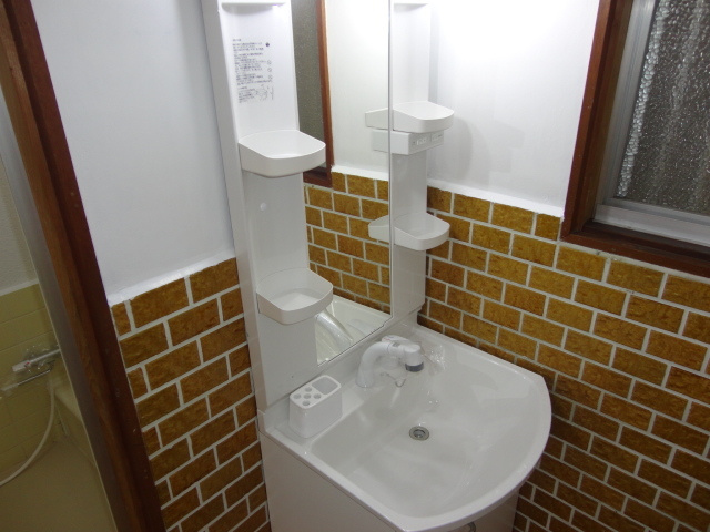 米山台1丁目戸建の洗面所