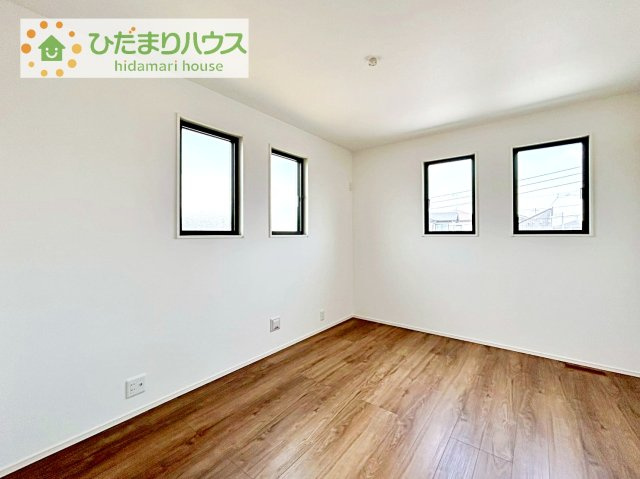 【洋室】 | つくばみらい市筒戸　新築戸建　No.2 | お掃除しやすく、清潔感を保てるのでダニも発生しにくいフローリング♪