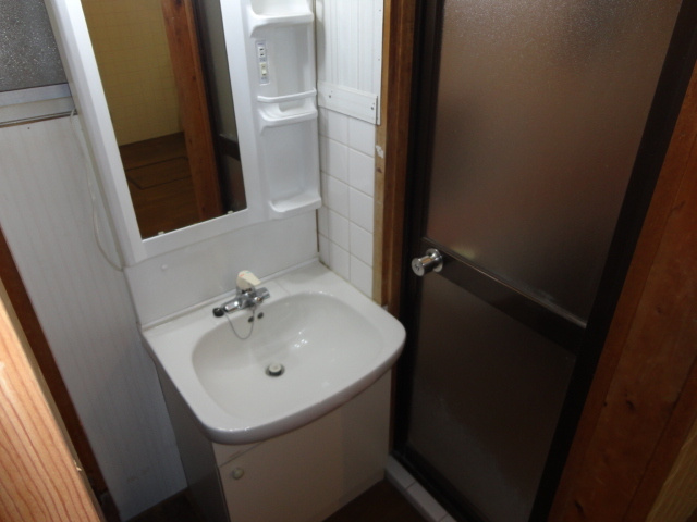 生駒郡斑鳩町龍田３丁目の一戸建ての洗面所