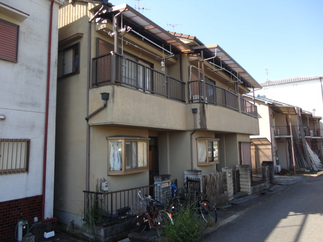 リバーサイド舟戸の外観