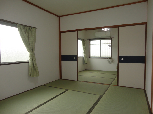 池上荘の居間・リビング