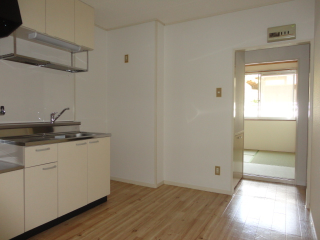 杉本マンションの居間・リビング