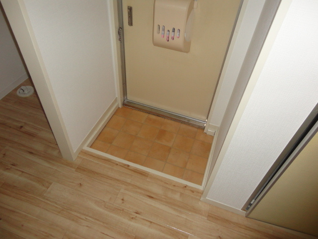 杉本マンションの玄関