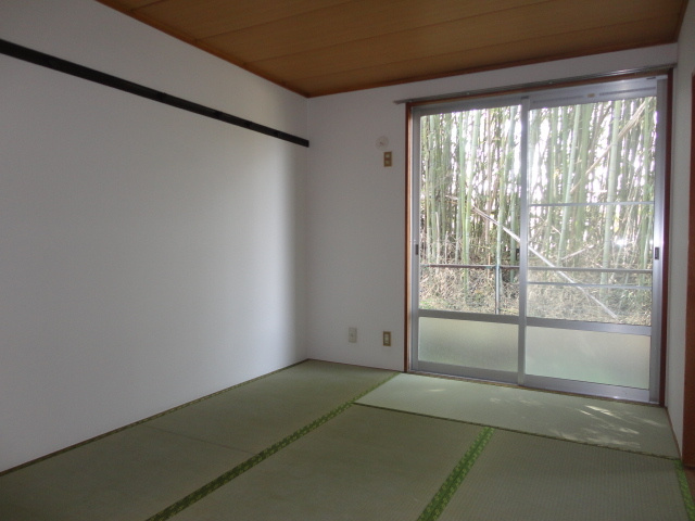 杉本マンションの居間・リビング