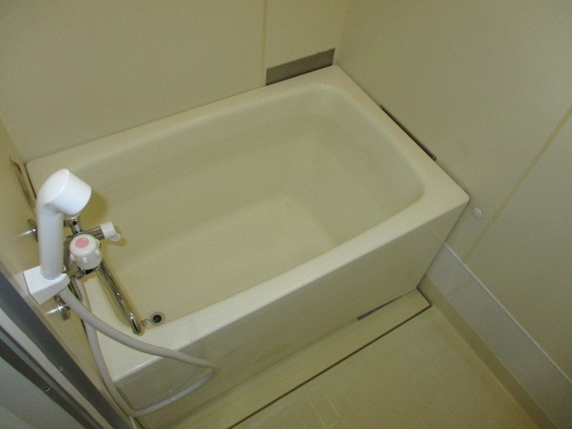 舟戸ハイツの浴室