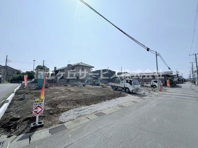 【外観】 | 沼津市沢田町 新築一戸建て 2号棟 | 現在建築中の外観画像です。ご内覧は同じメーカーの完成物件へご案内いたしますので、いつでもご相談ください！