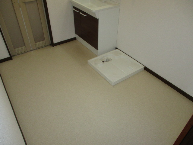 生駒郡三郷町立野南３丁目の一戸建ての洗面所