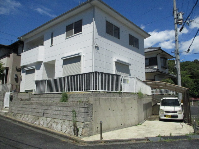 生駒郡三郷町立野南３丁目の一戸建て