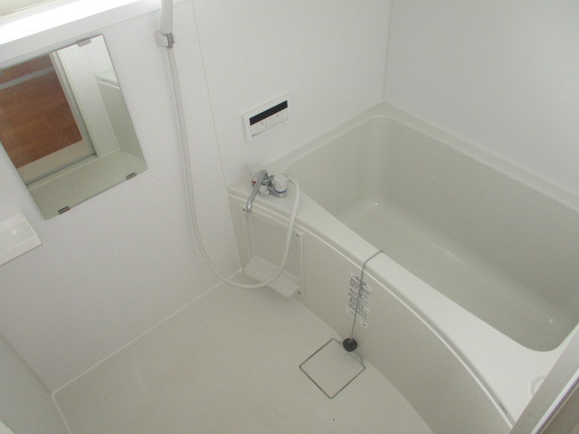 シャトーケンジの浴室