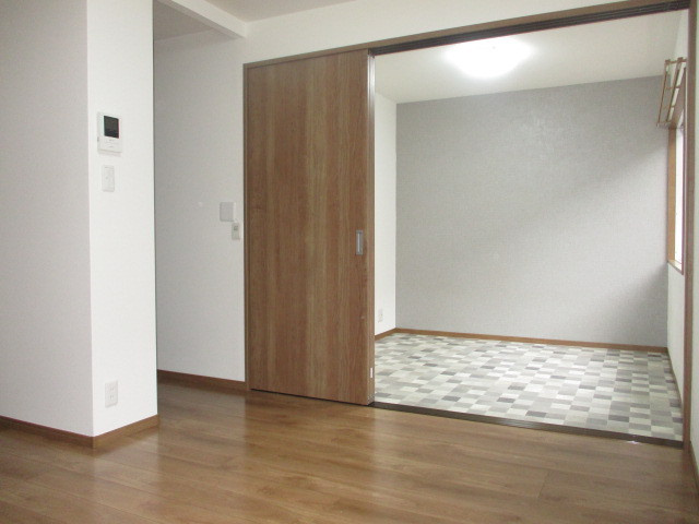 アーバン西大和1号の居間・リビング