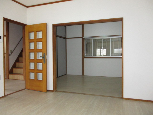 大和郡山市九条町の一戸建ての居間・リビング