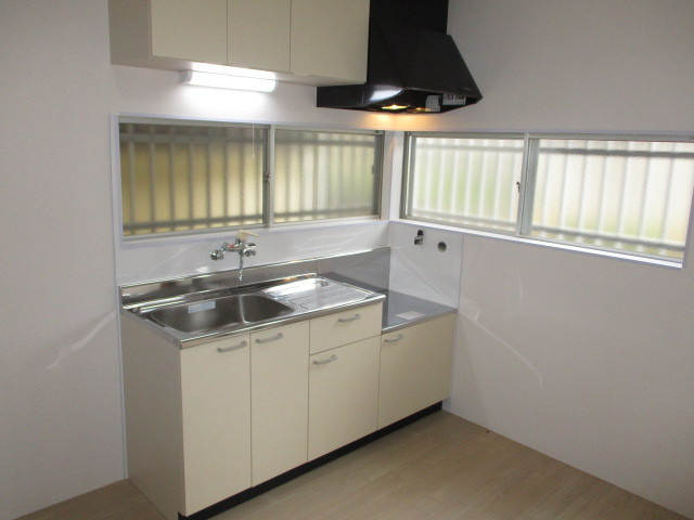 大和郡山市九条町の一戸建てのキッチン