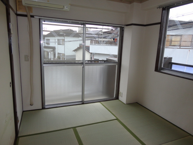 寿マンションの内装