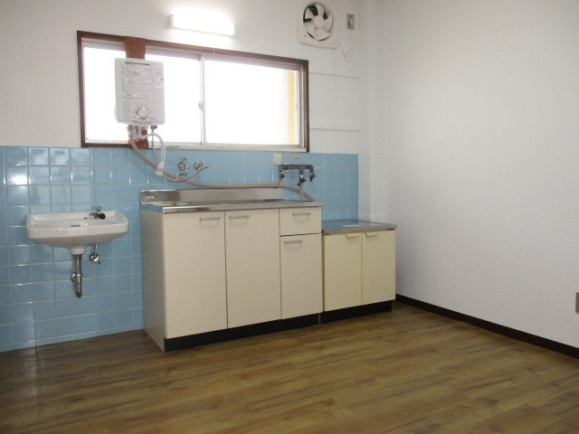 松井マンション2号棟のキッチン