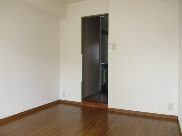 北葛城郡王寺町王寺２丁目の賃貸マンションの寝室