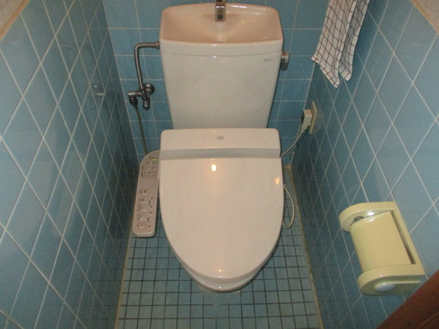 北葛城郡王寺町畠田３丁目の一戸建てのトイレ