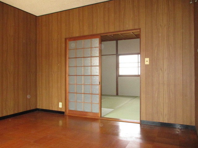 北葛城郡王寺町畠田３丁目の一戸建ての寝室