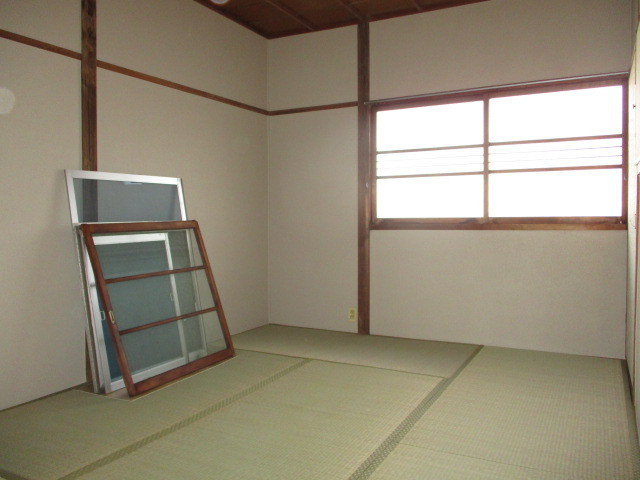 北葛城郡王寺町畠田３丁目の一戸建ての寝室