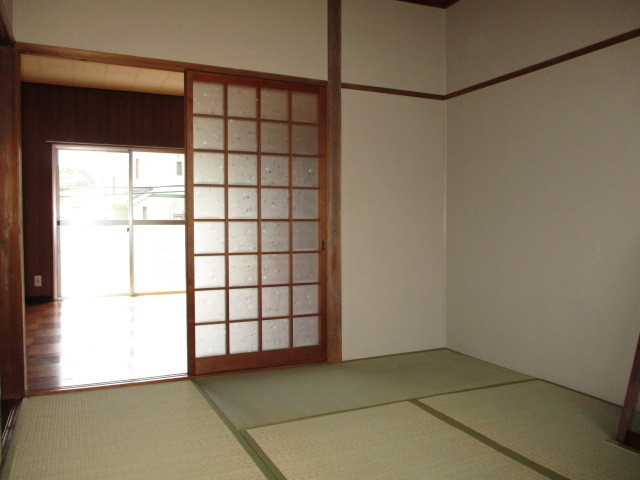 北葛城郡王寺町畠田３丁目の一戸建ての寝室