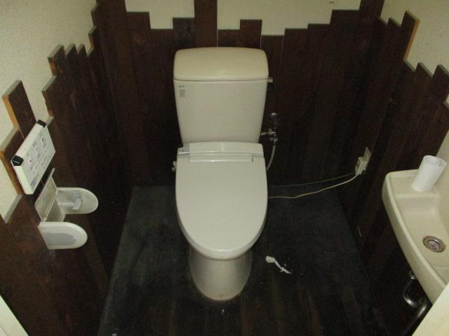 北葛城郡河合町星和台２丁目の店舗一部のトイレ