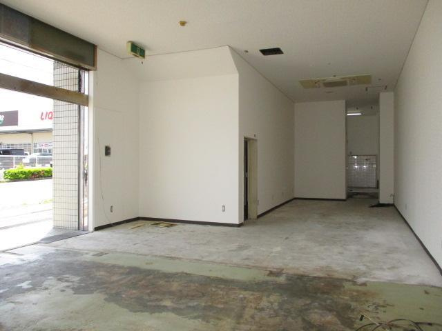 北葛城郡河合町星和台２丁目の店舗一部の内装