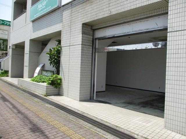 北葛城郡河合町星和台２丁目の店舗一部のその他