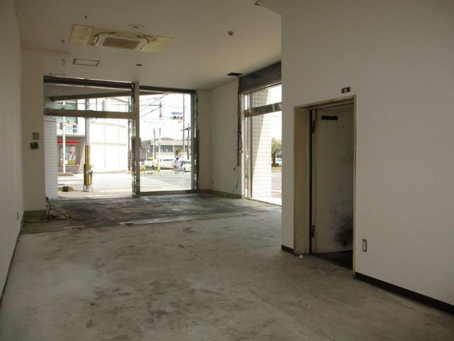 北葛城郡河合町星和台２丁目の店舗一部の内装