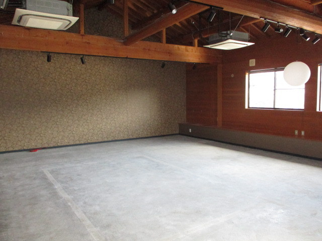 香芝市上中の店舗一部の内装