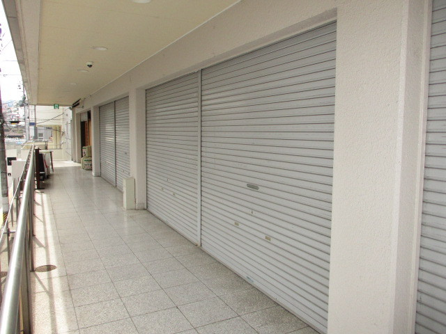 北葛城郡王寺町王寺２丁目の店舗一部のその他