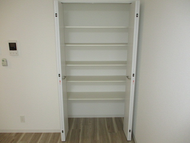 ジーメゾン郡山リアンの収納