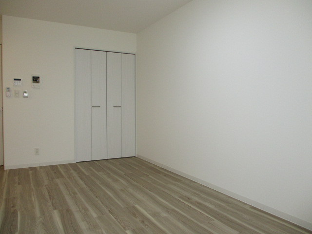 ジーメゾン郡山リアンの居間・リビング