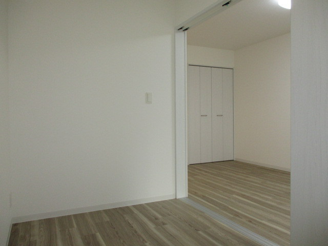 ジーメゾン郡山リアンの寝室