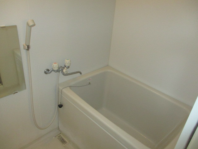 アーバン西大和6号の浴室