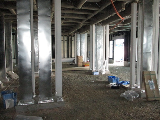 香芝市狐井の店舗事務所の内装