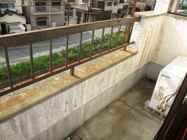 西田中戸建のバルコニー