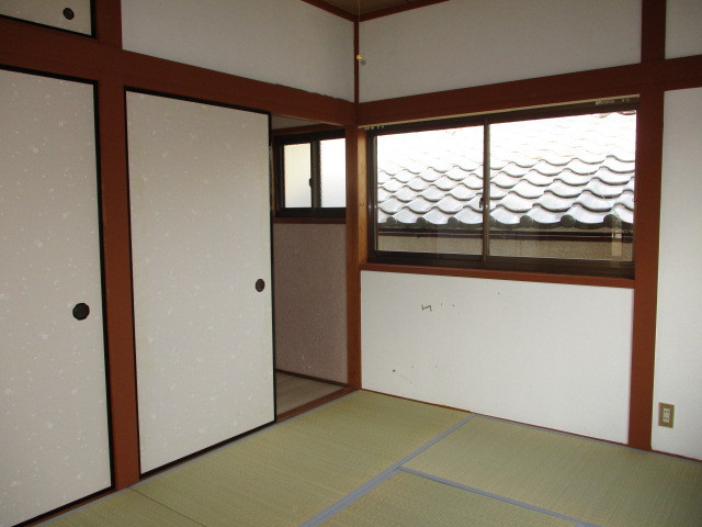 西田中戸建の子供部屋