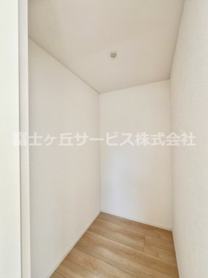【収納】 | 沼津市沢田町 新築一戸建て 3号棟 | ウォークインクローゼットです