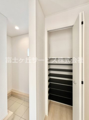 【収納】 | 沼津市沢田町 新築一戸建て 3号棟 | たっぷりとした収納スペースです