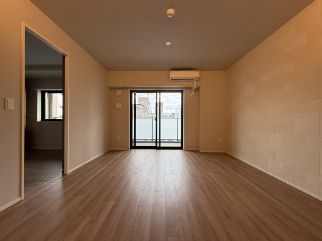 Refisia箕面船場の居間・リビング