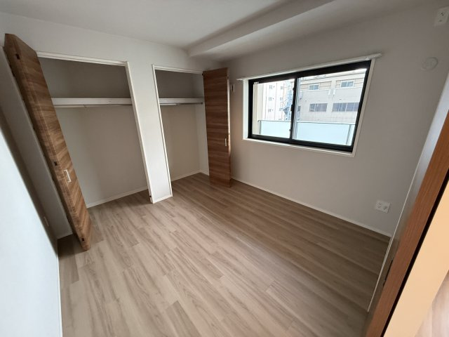 Refisia箕面船場の寝室